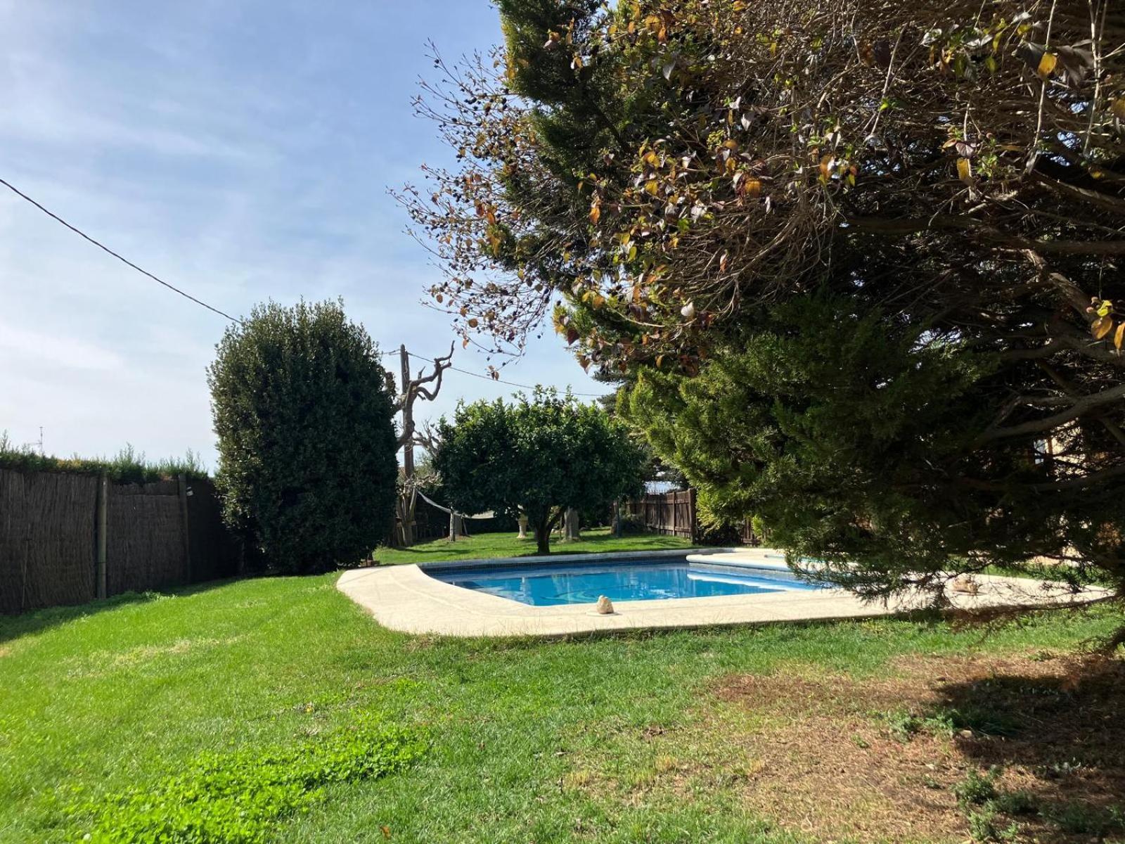 Apartment With Private Pool And Garden San Martín Sarroca Zewnętrze zdjęcie