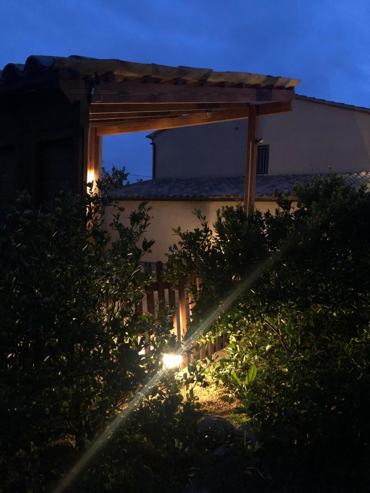 Apartment With Private Pool And Garden San Martín Sarroca Zewnętrze zdjęcie